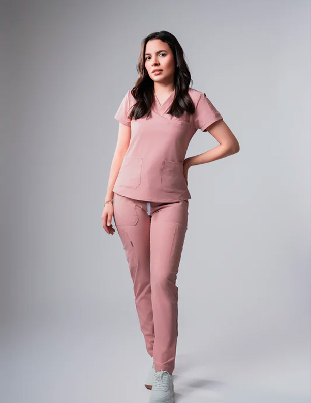 GFC-coleccion-quirurgicos-multipocket-rosa-palo-mujer