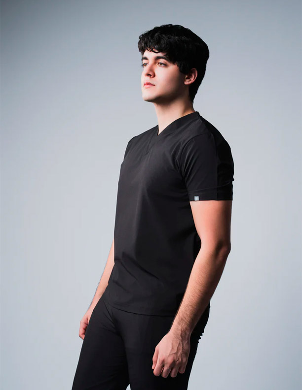 GFC-coleccion-quirurgicos-negro-hombre